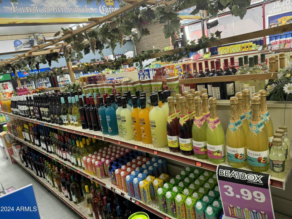 E Xxxxxxxx Avenue, Tempe