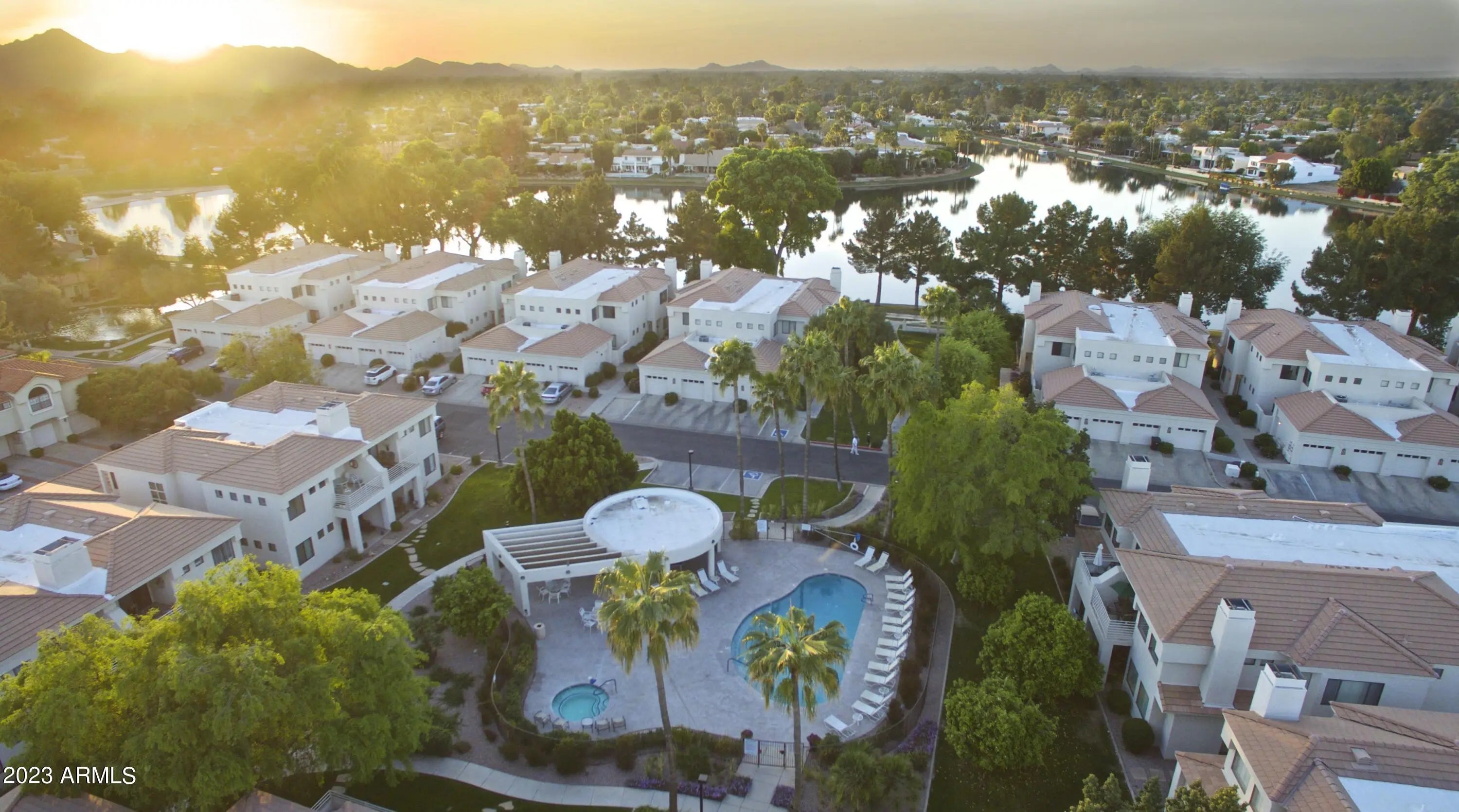 Photo of Listing #6788482