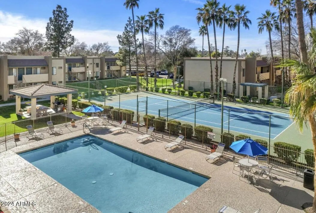 Photo of Listing #6789767