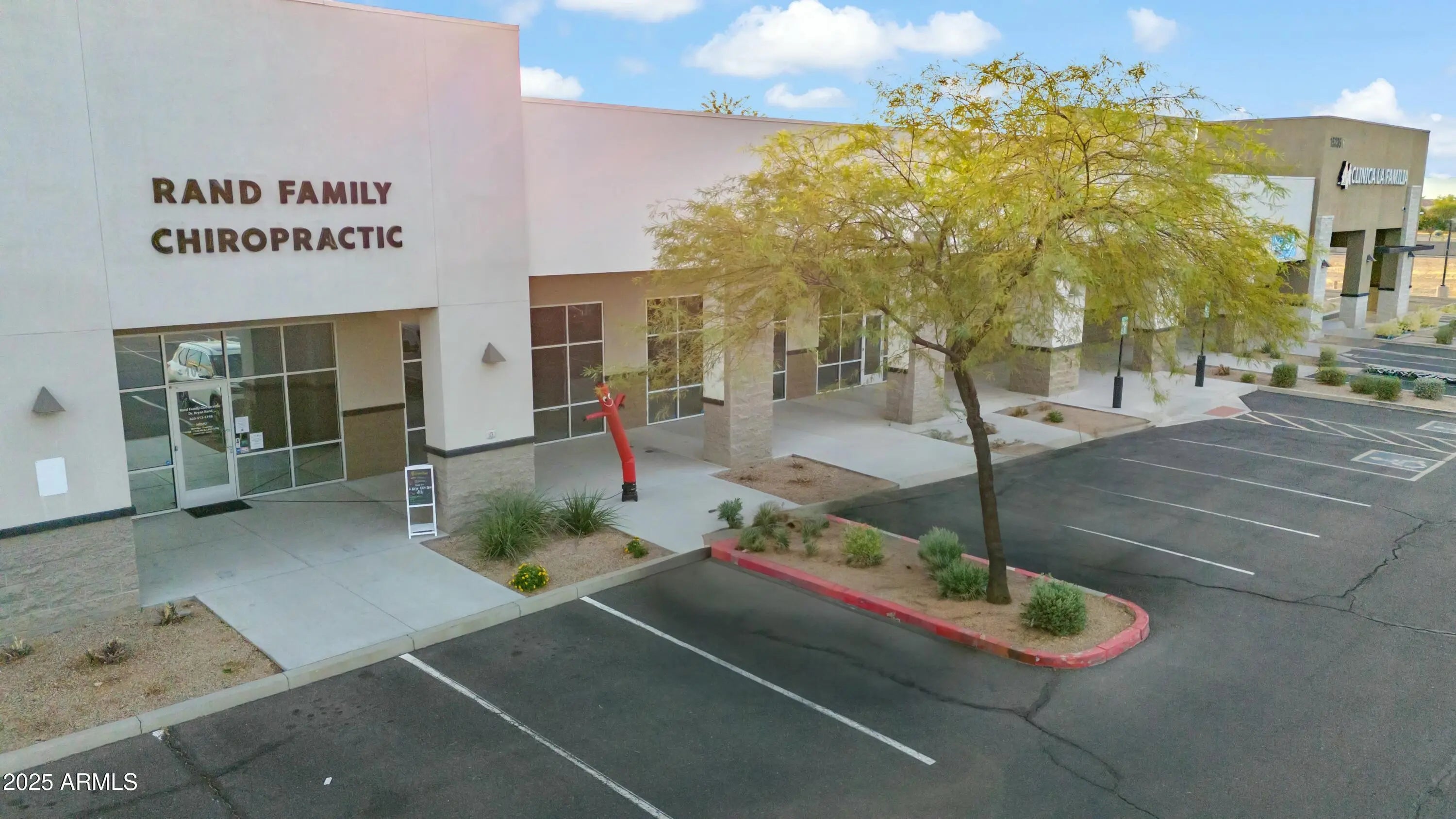 Photo of Listing #6794936