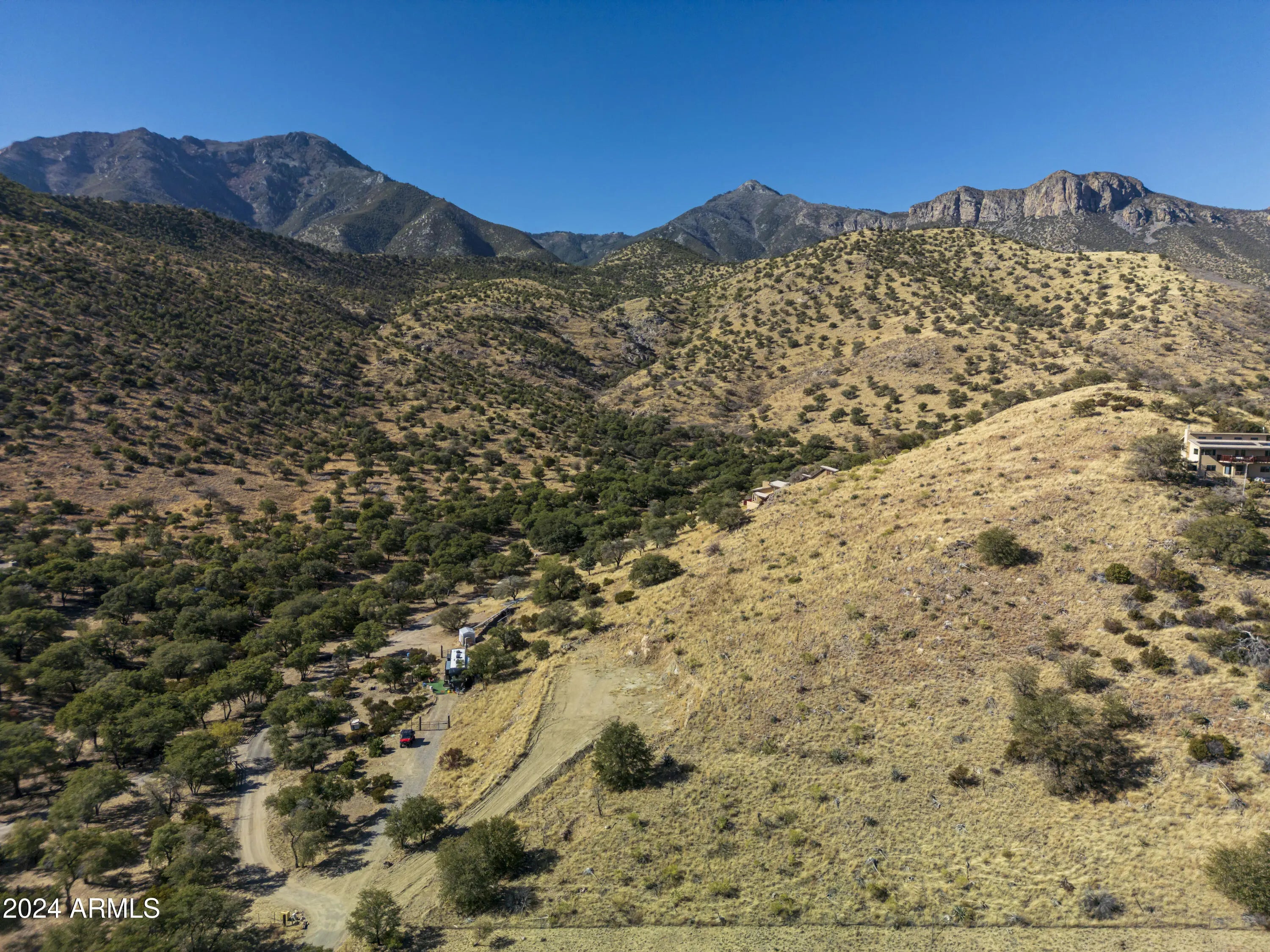 Photo of Listing #6790605