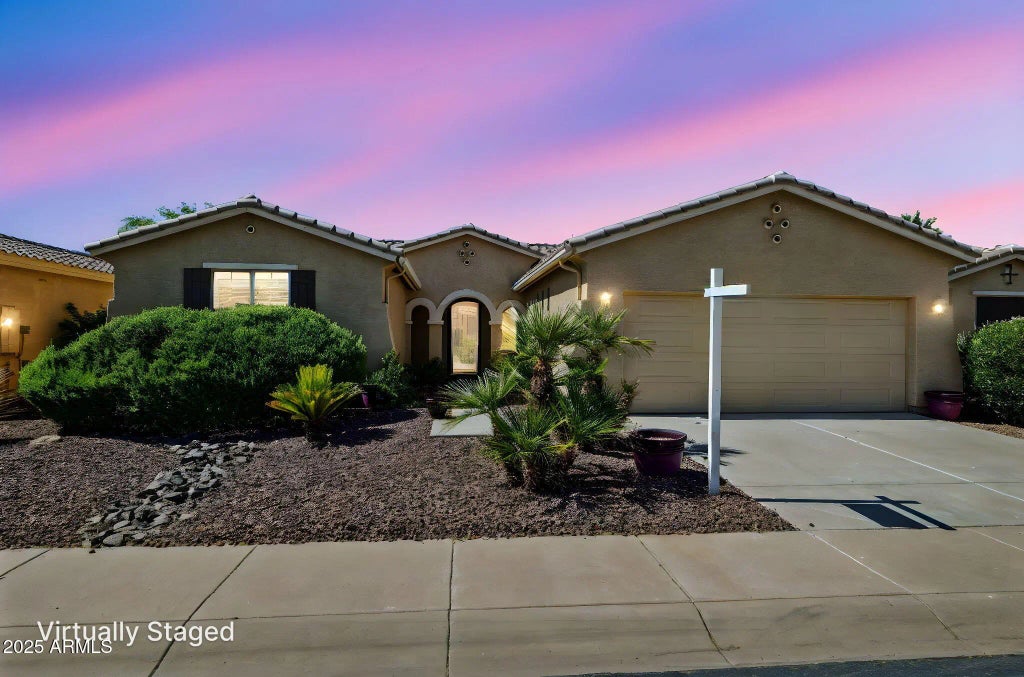 42575 W Abbey Road, Maricopa