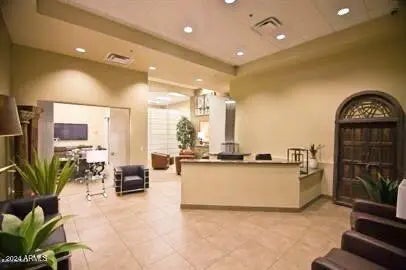 Photo of Listing #6790404