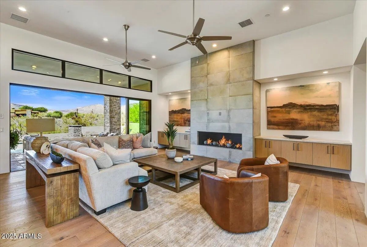 Photo of Listing #6792624