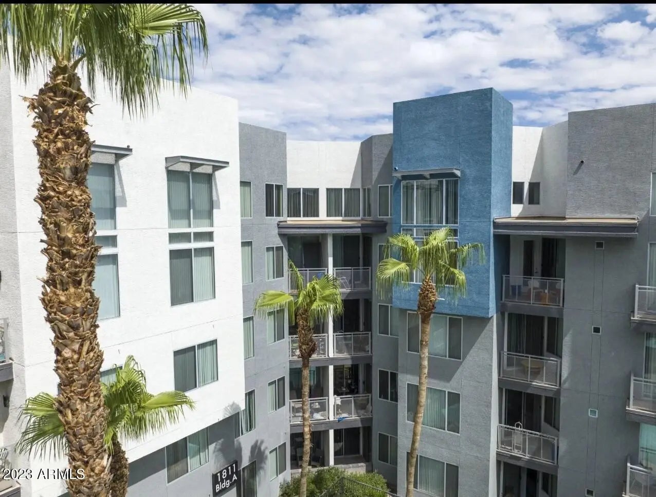 Photo of Listing #6793210