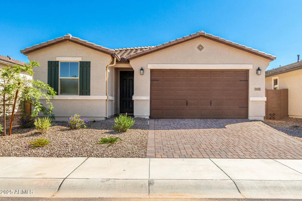 39995 W Elm Drive, Maricopa
