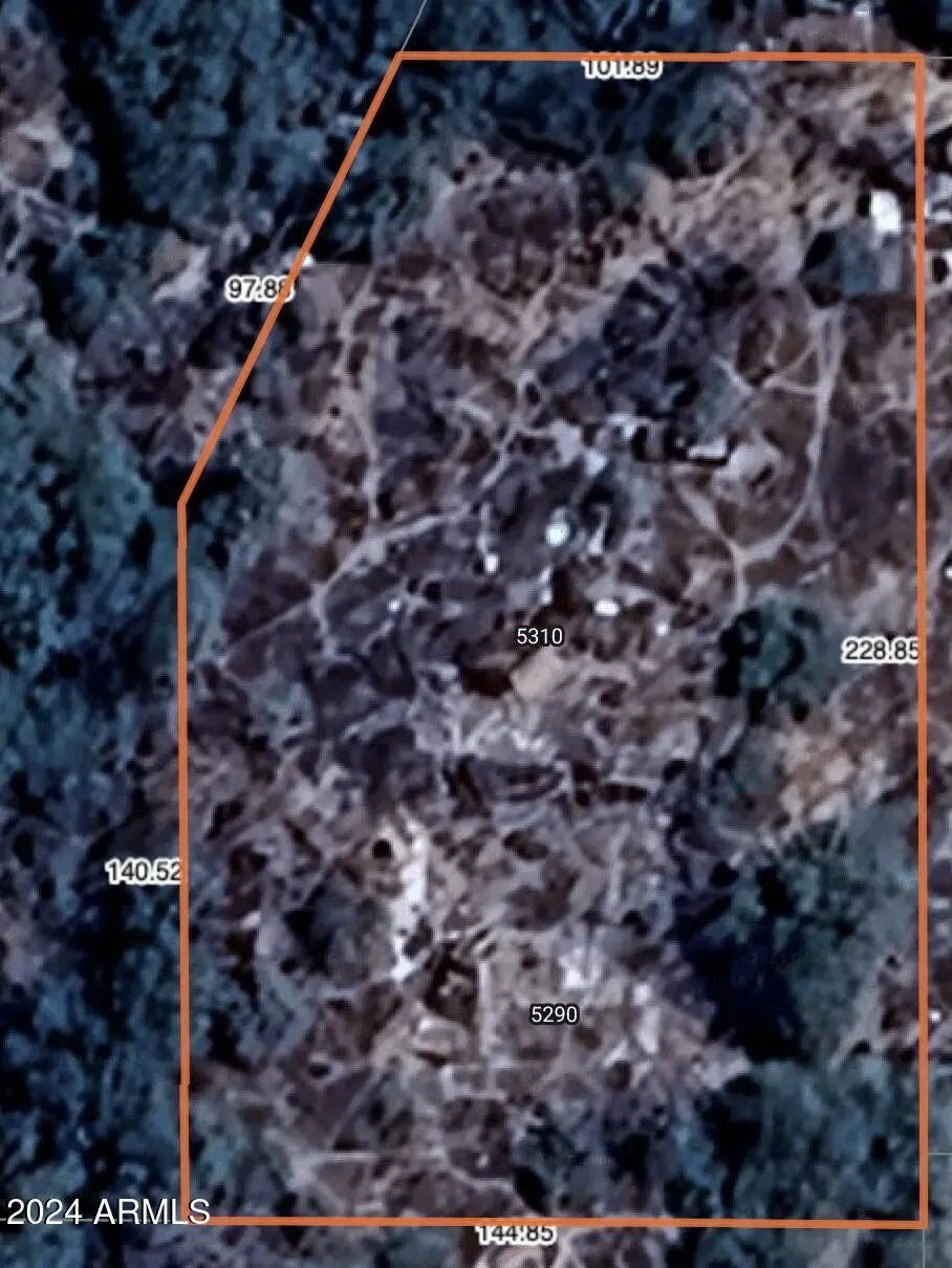 Photo of Listing #6796853