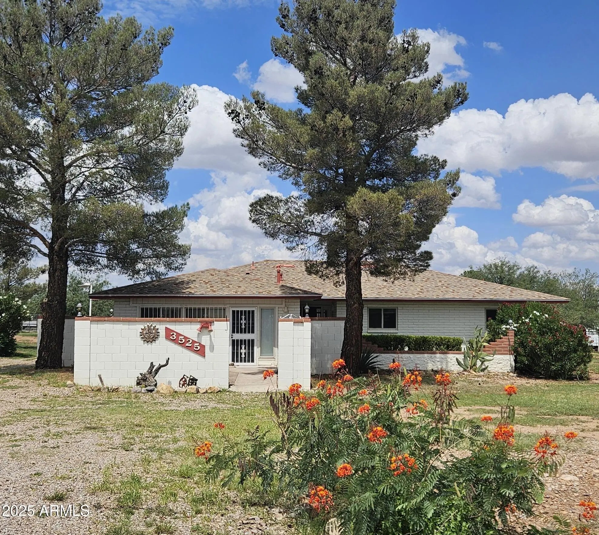 Photo of Listing #6910561