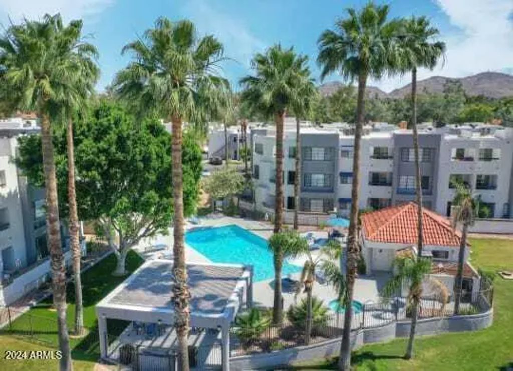 16220 N 7th Street (unit # 1), Phoenix