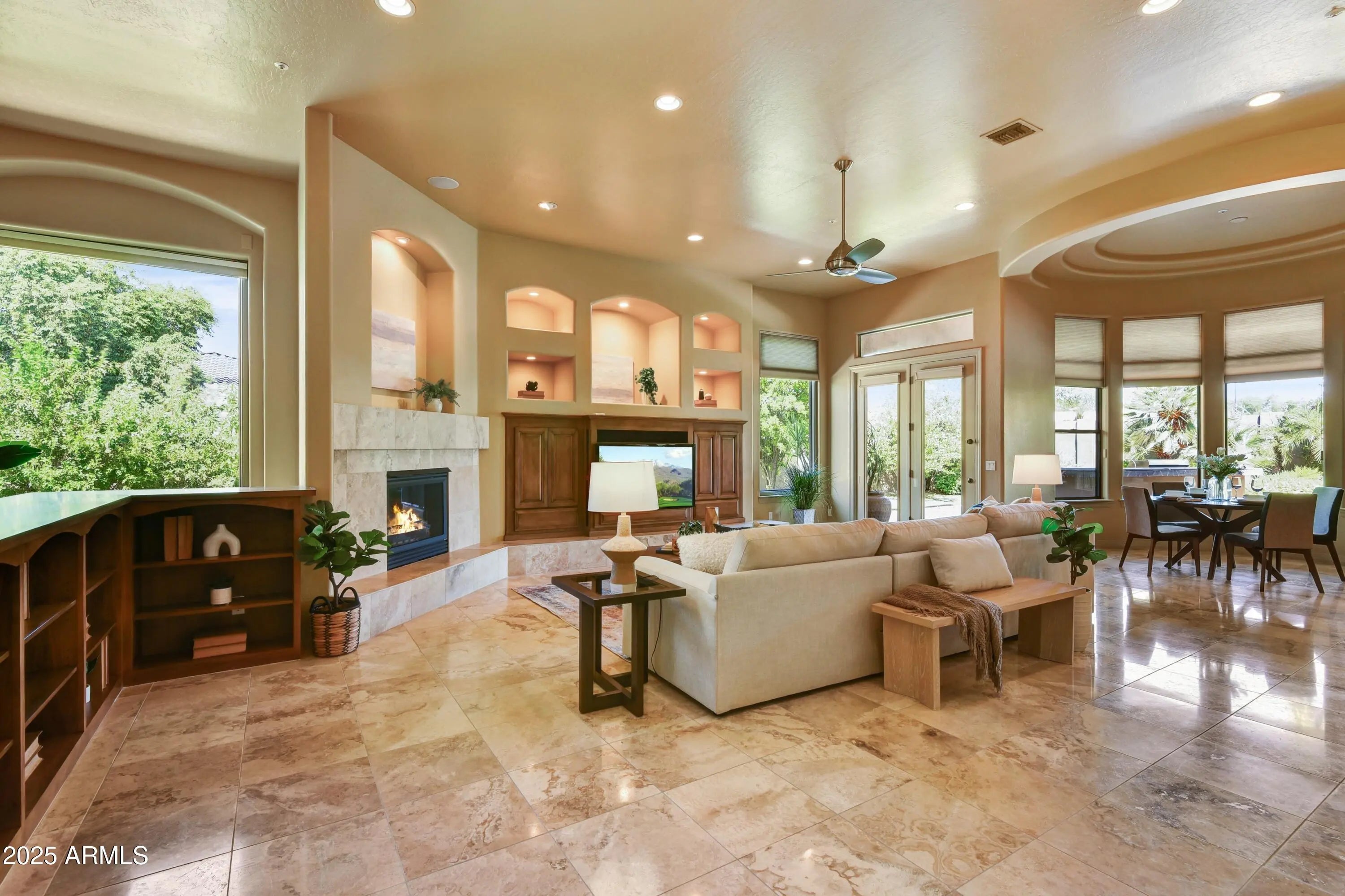 Photo of Listing #6910510