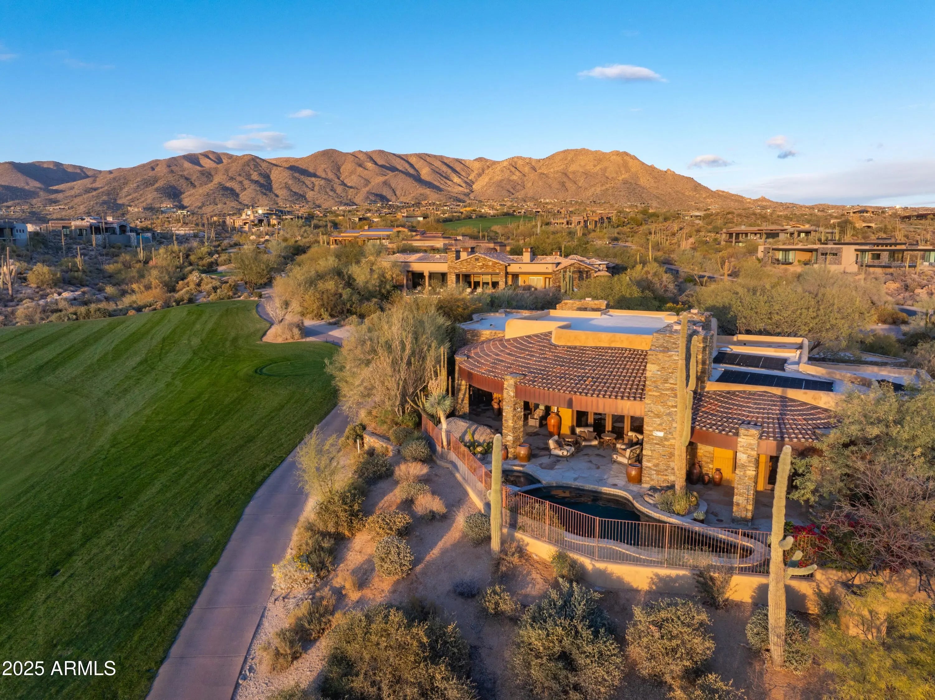 Photo of Listing #6805612