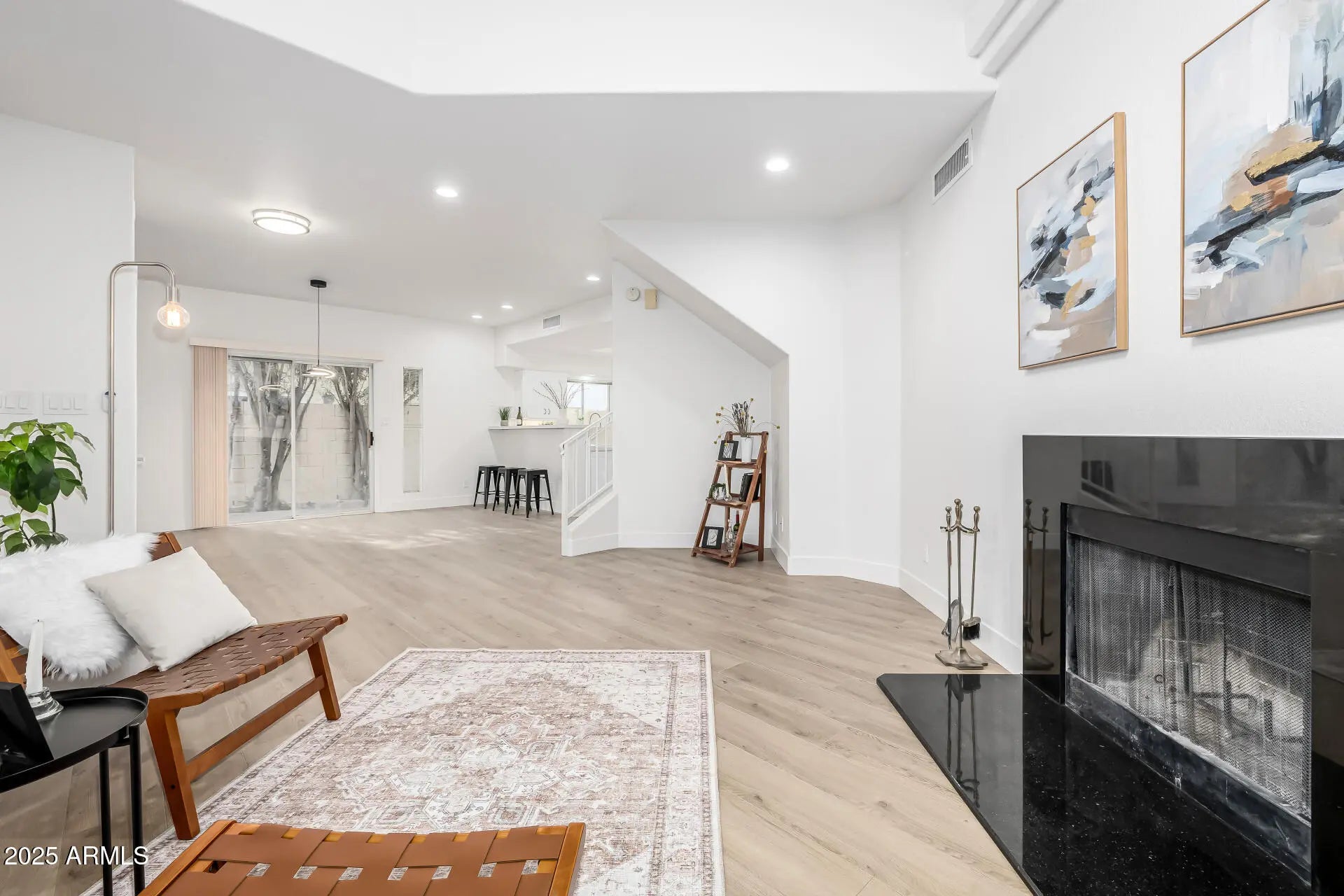 Photo of Listing #6802045