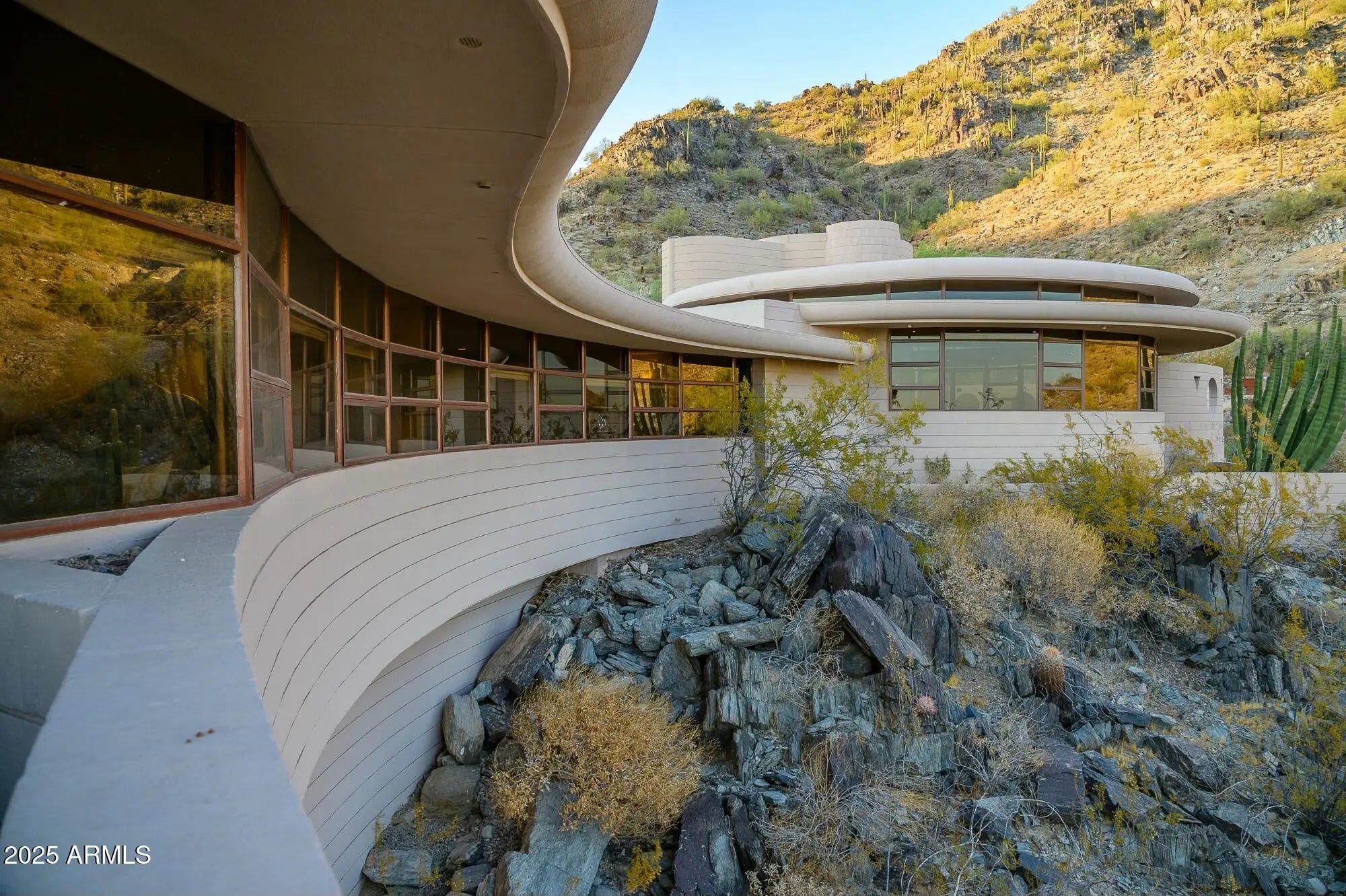 Photo of Listing #6807254