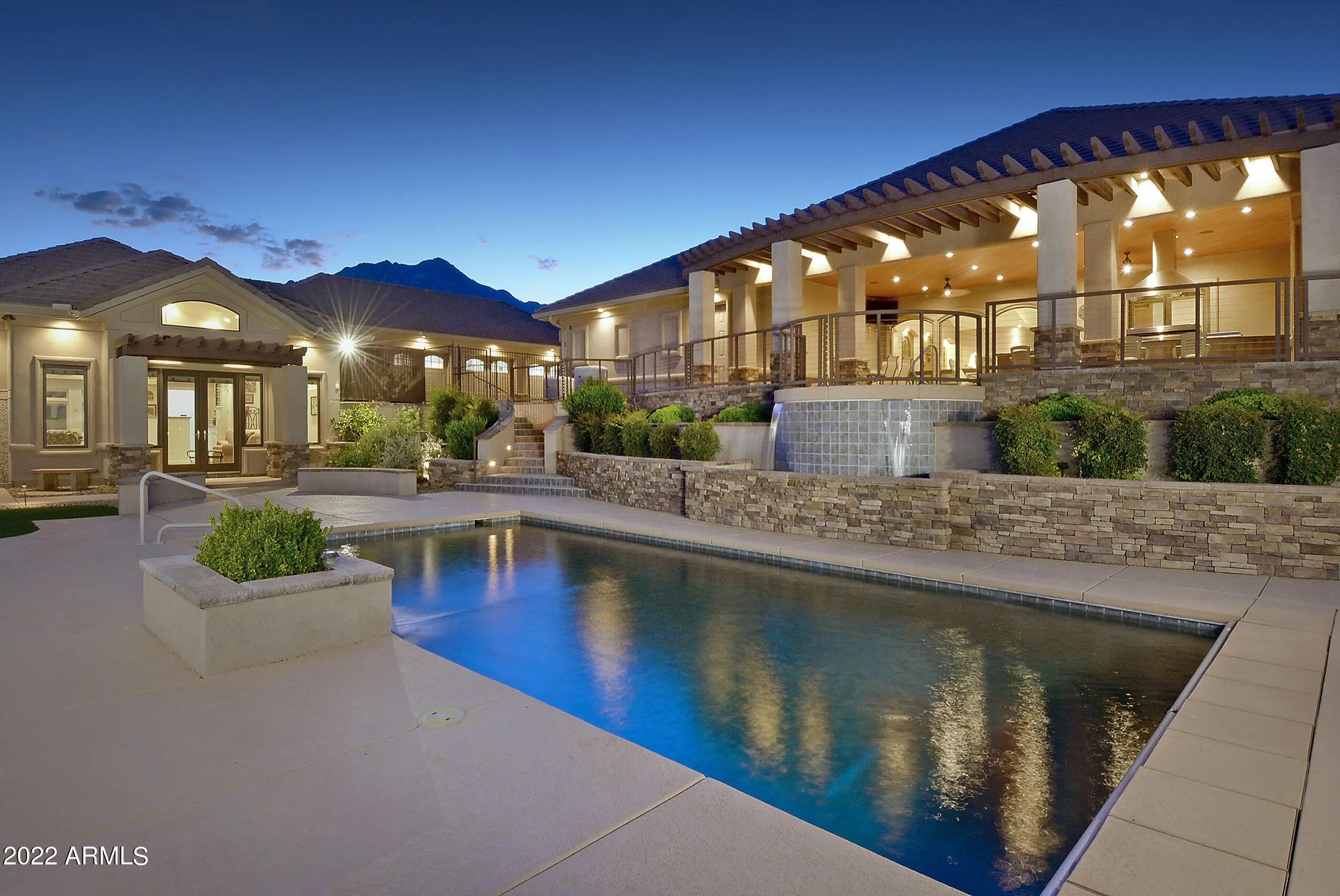 Photo of Listing #6804241