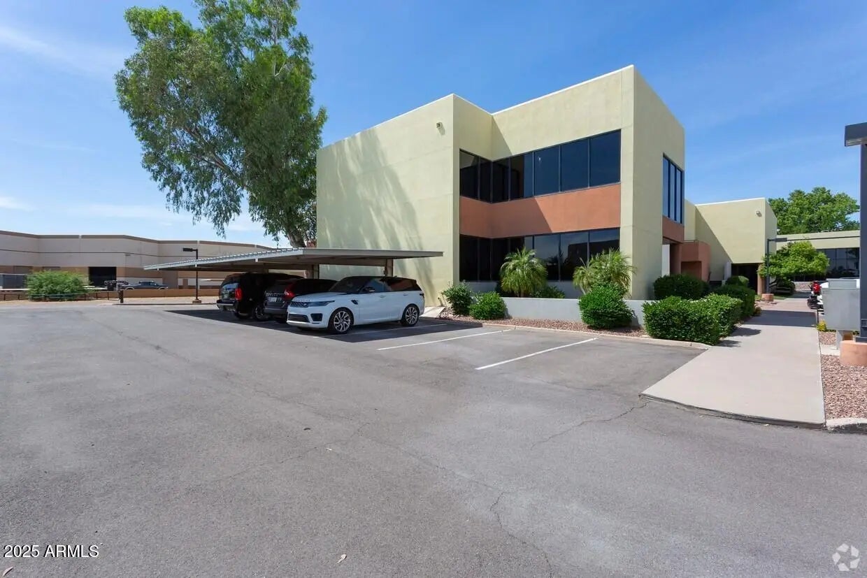 Photo of Listing #6804989