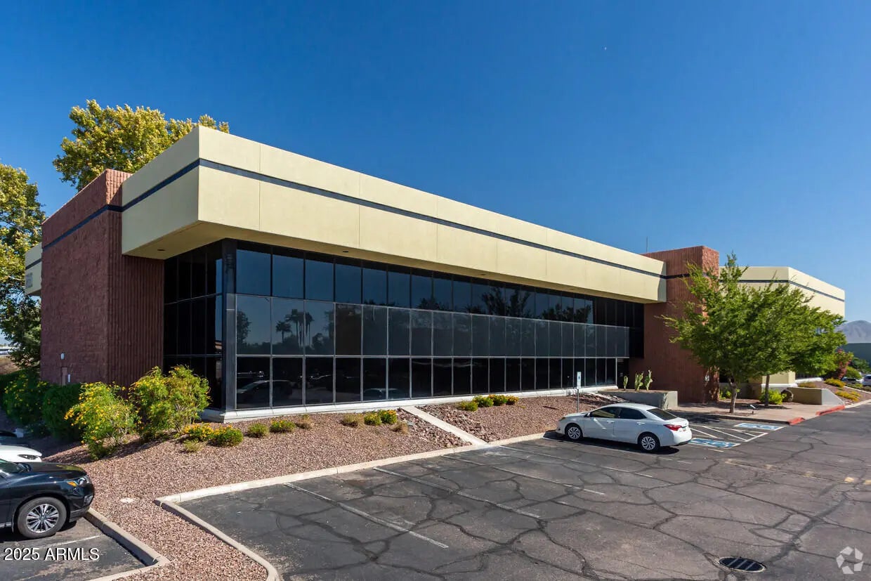 Photo of Listing #6804995