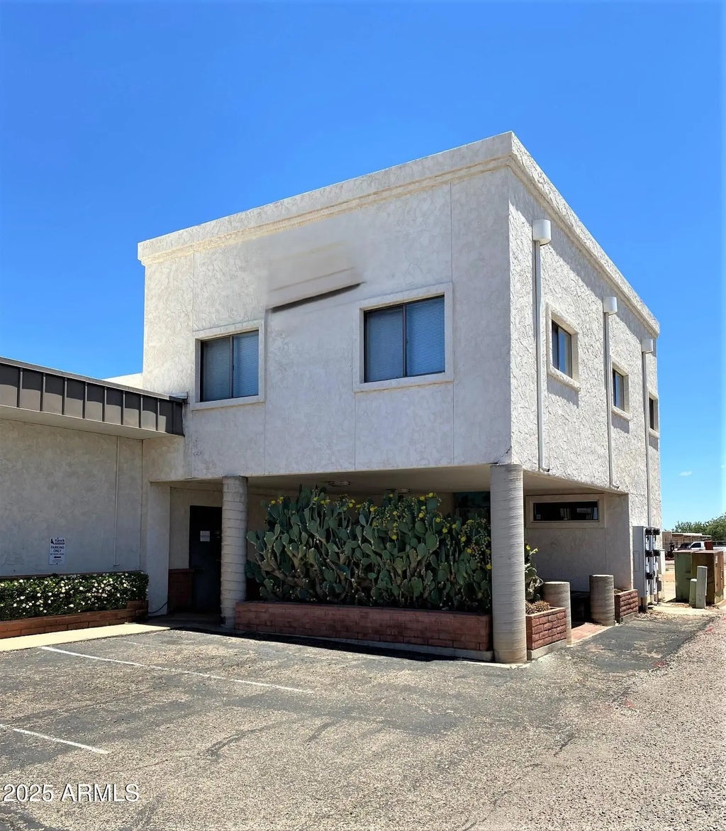 4036 E La Linda Way (unit B), Sierra Vista
