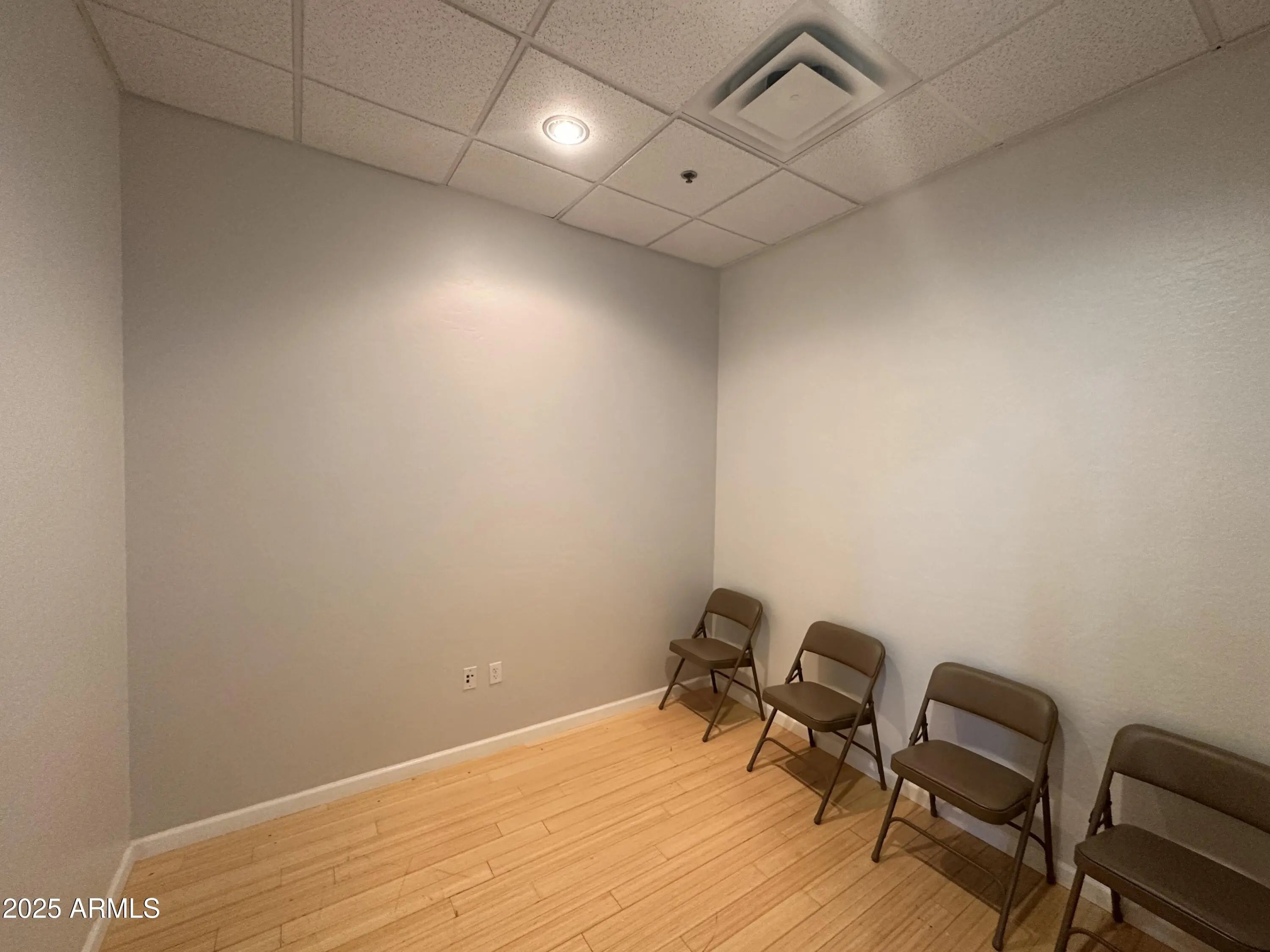 Photo of Listing #6807438