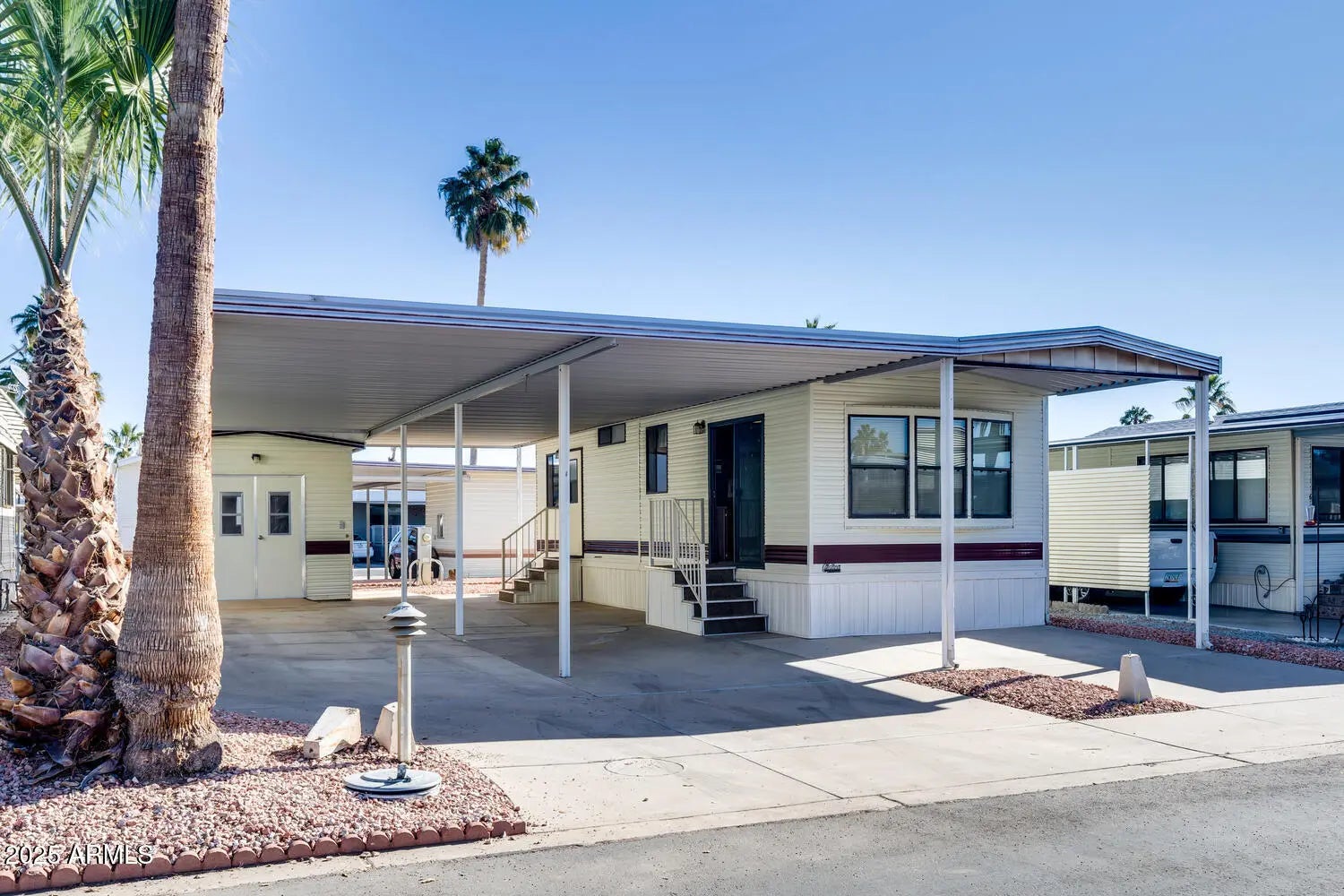 Photo of Listing #6807209