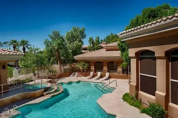 Photo of Listing #6807359