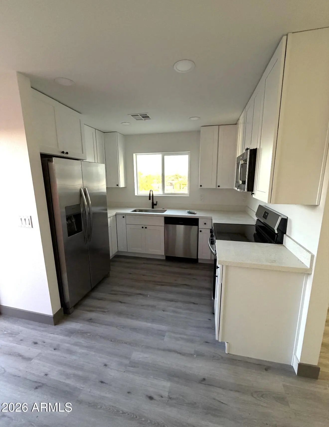 Photo of Listing #6809847