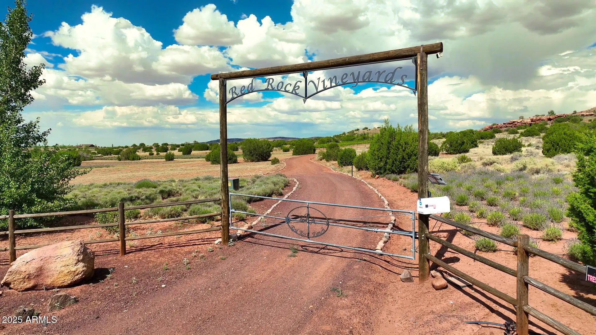 Photo of Listing #6809545