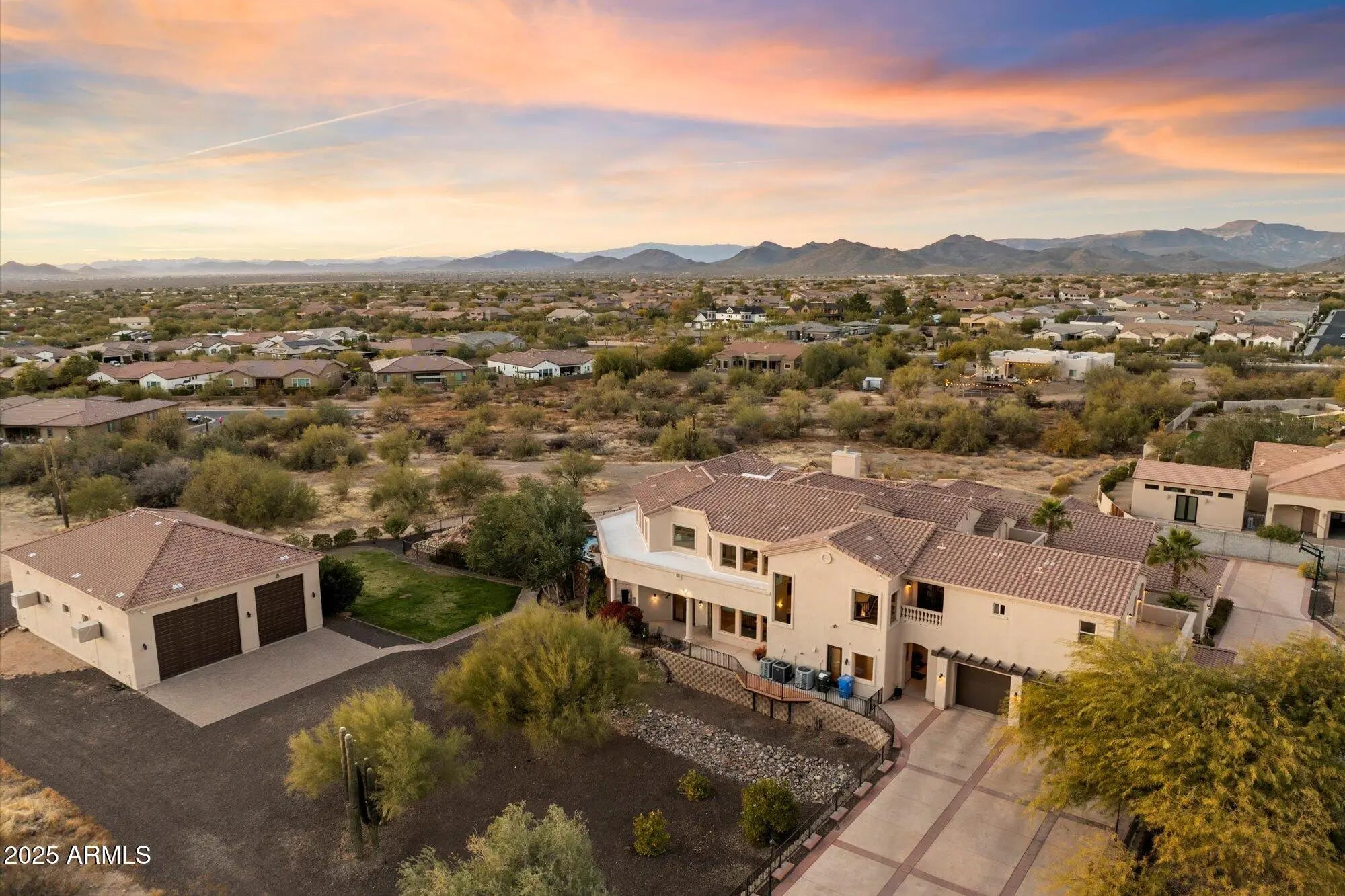 Photo of Listing #6811532