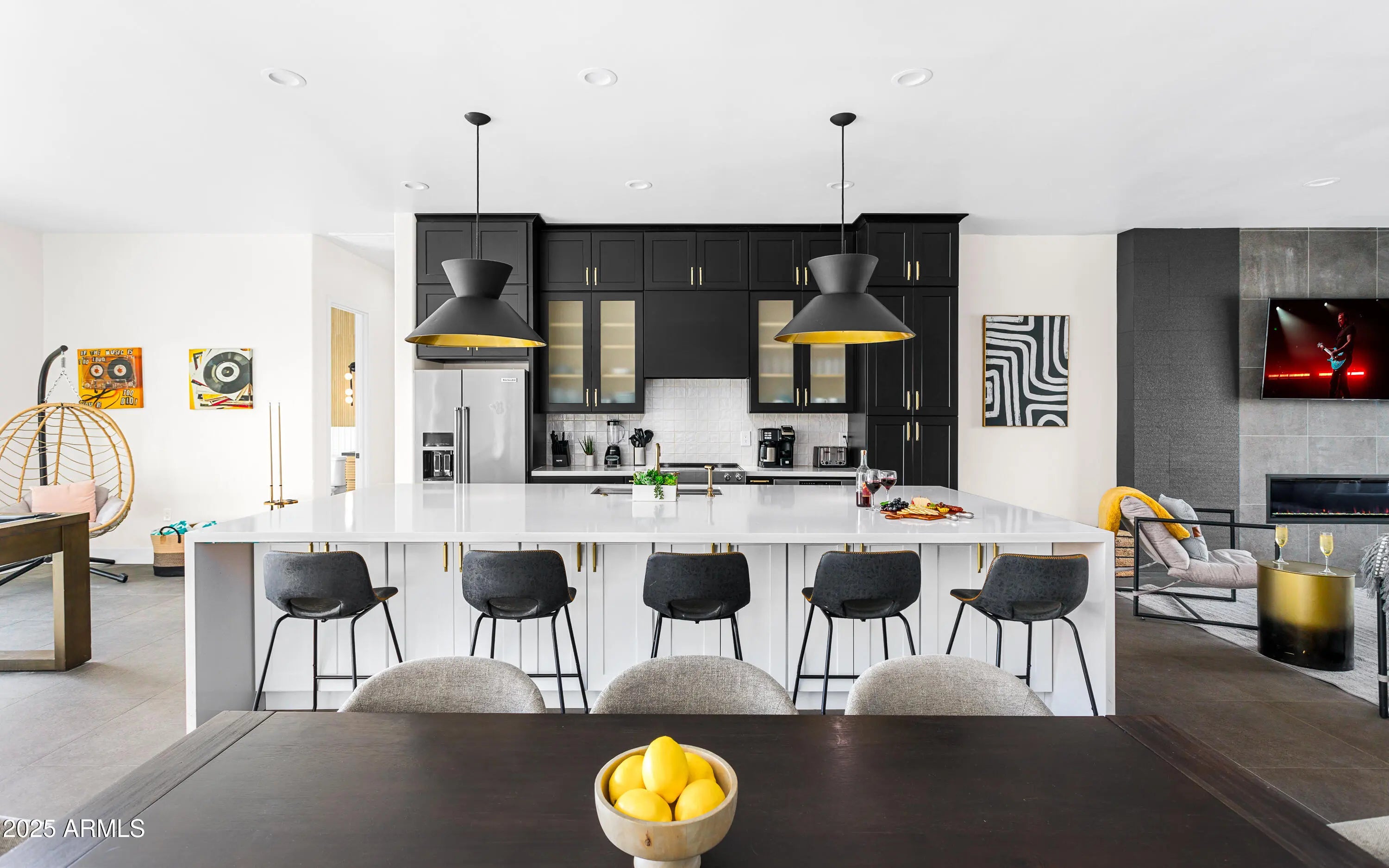 Photo of Listing #6811414