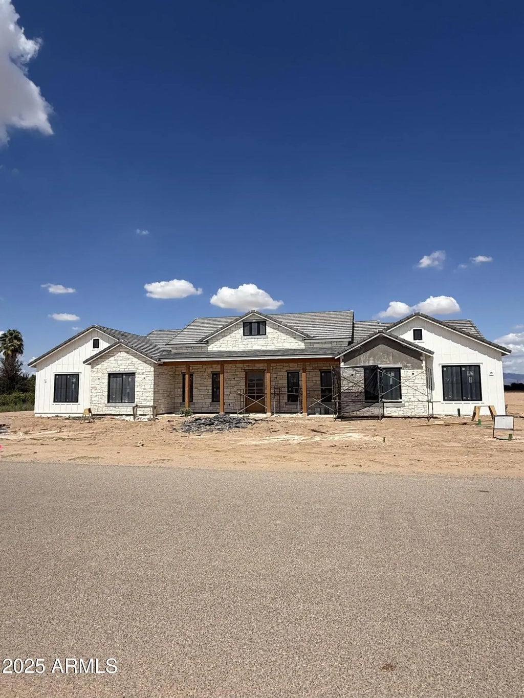 3972 E Hash Knife Draw Road, San Tan Valley