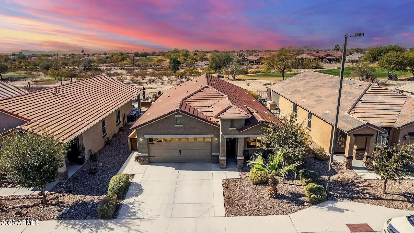 Photo of Listing #6811679