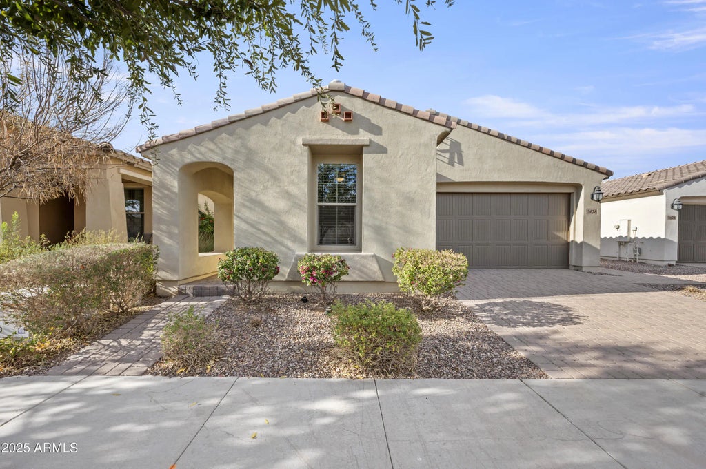 5628 S Winchester, Mesa