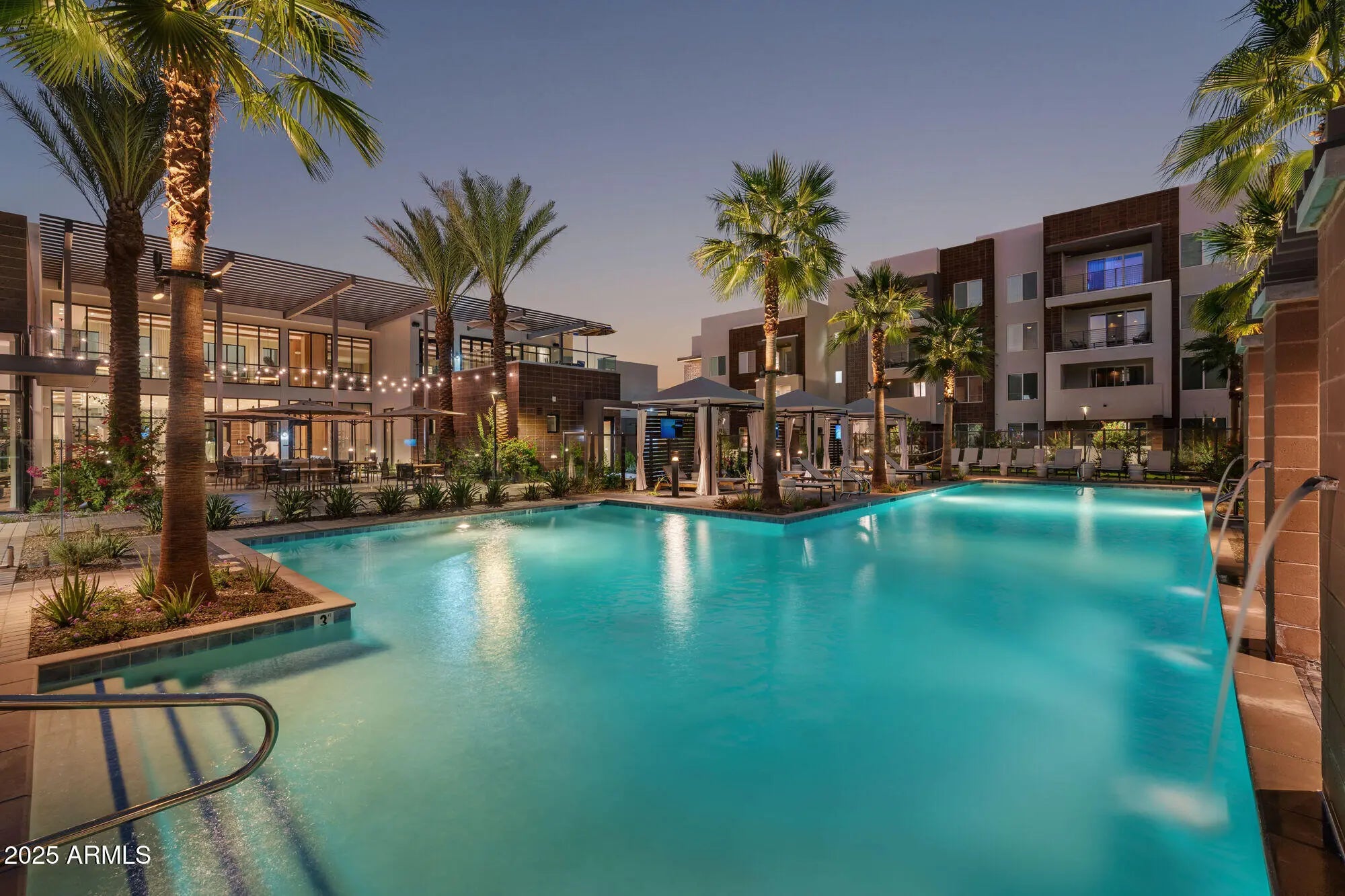 Photo of Listing #6812091