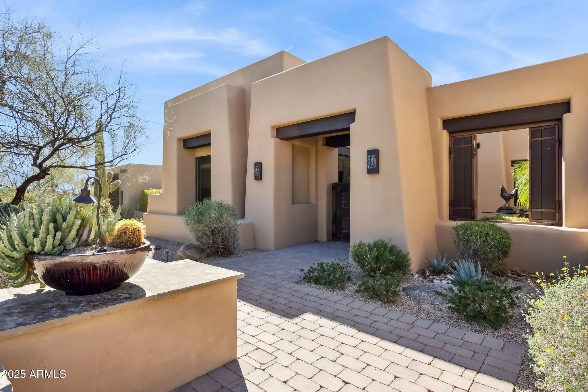 Photo of Listing #6815782