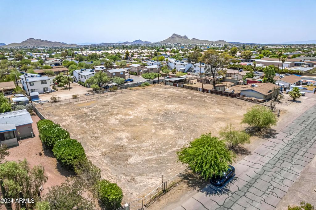 2827 E Angela Drive (unit 86 - A,b,c), Phoenix