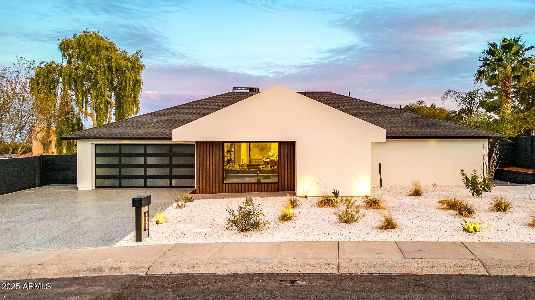 Photo of Listing #6818941