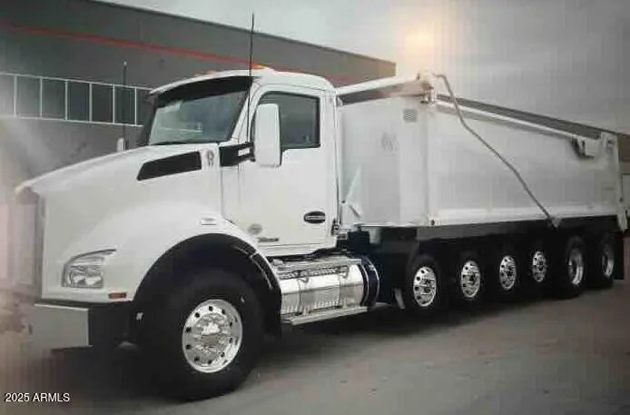 Photo of Listing #6815813