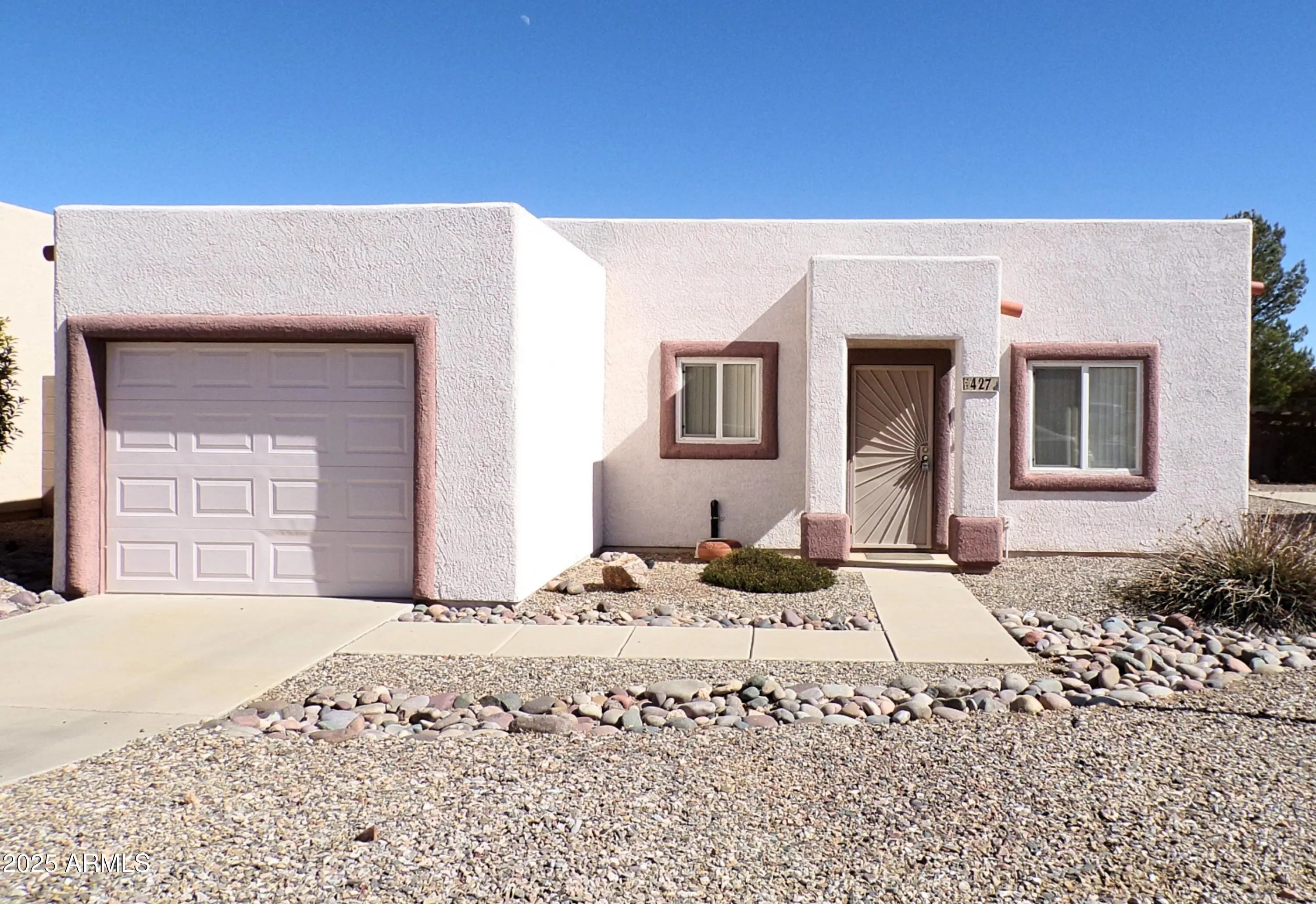 Photo of Listing #6817137