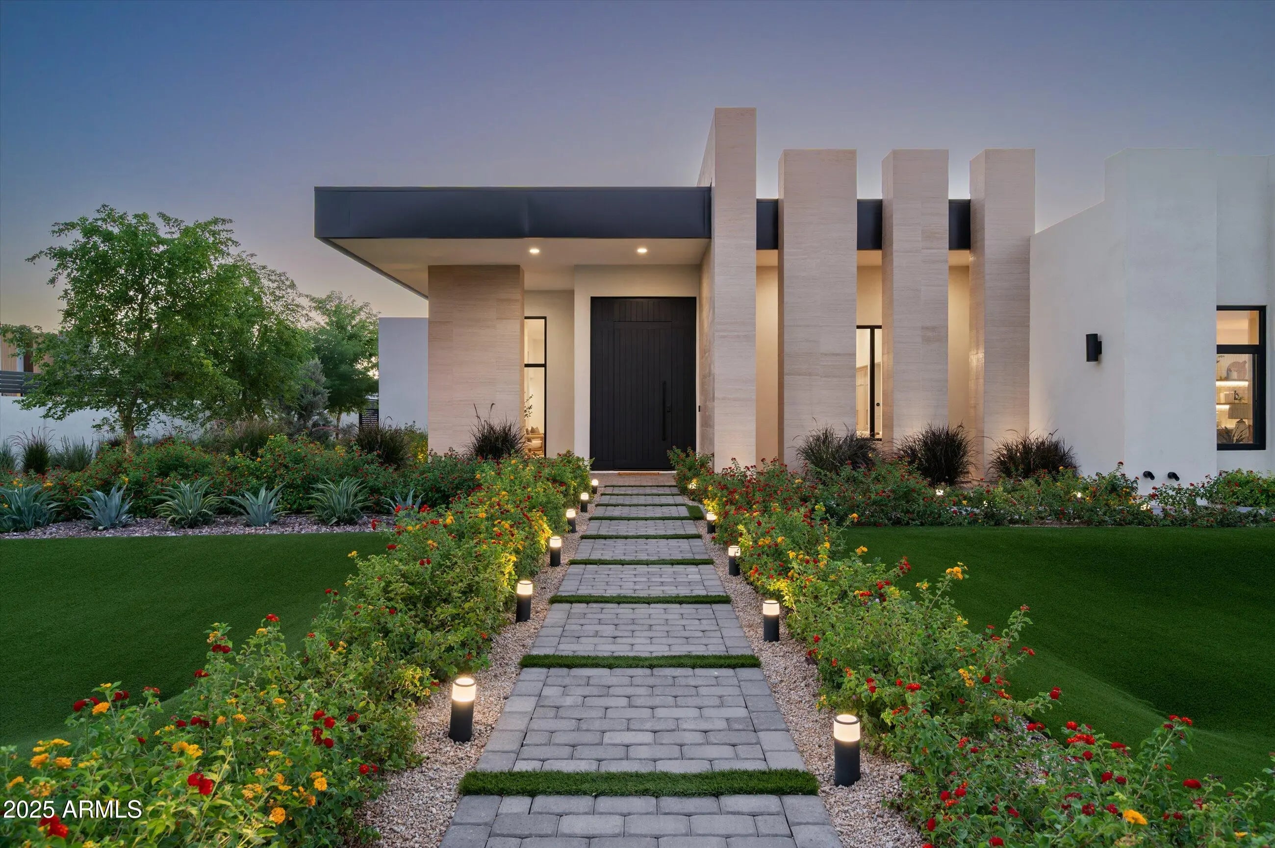 Photo of Listing #6818982