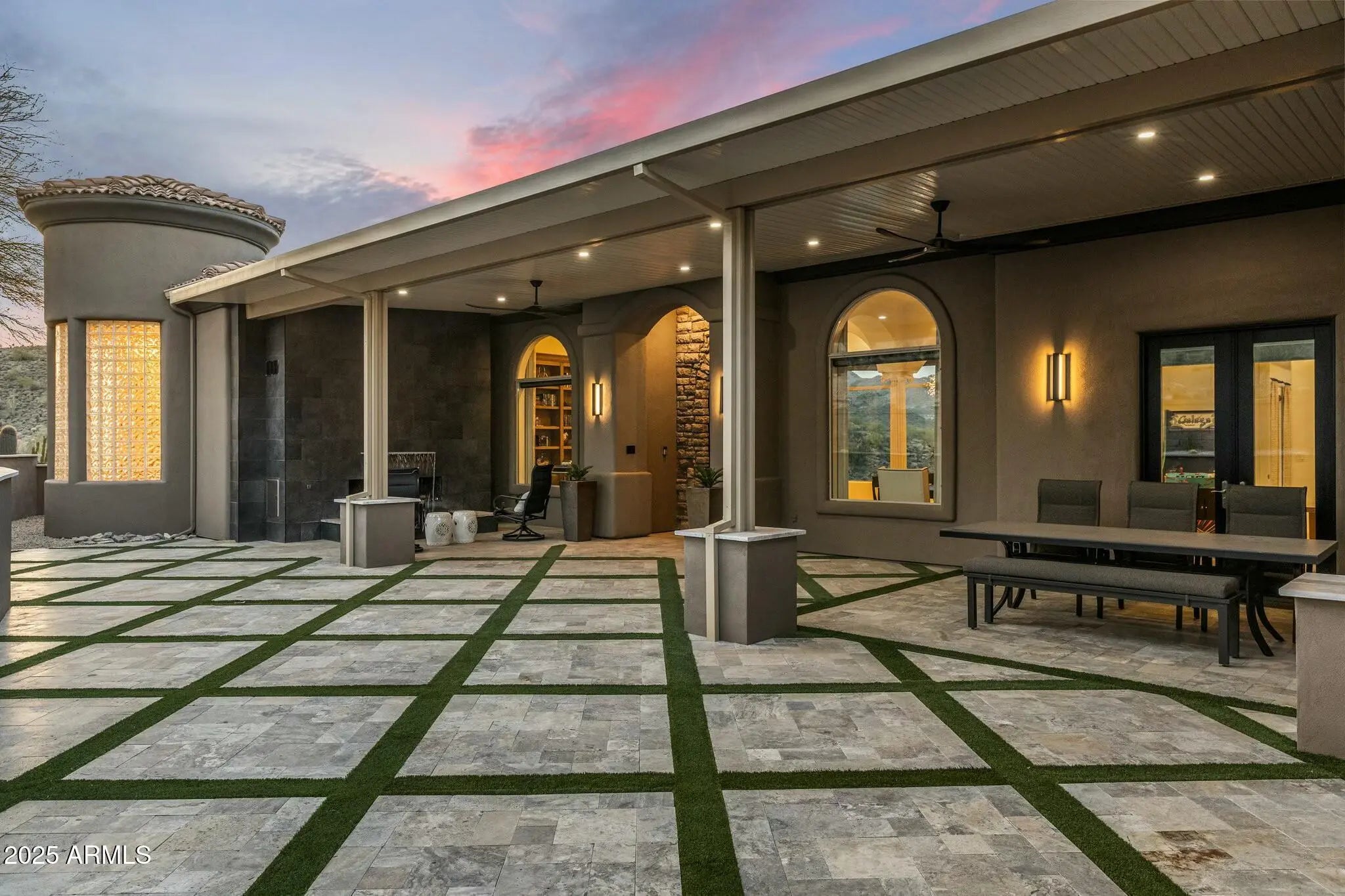 Photo of Listing #6840466