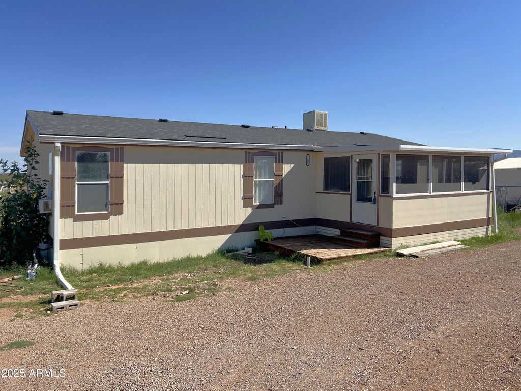 1287 N Camino San Rafael, Tombstone