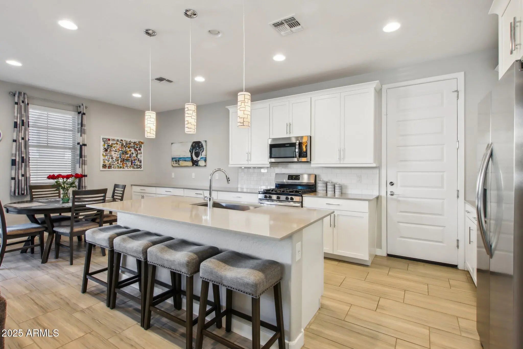 Photo of Listing #6822348