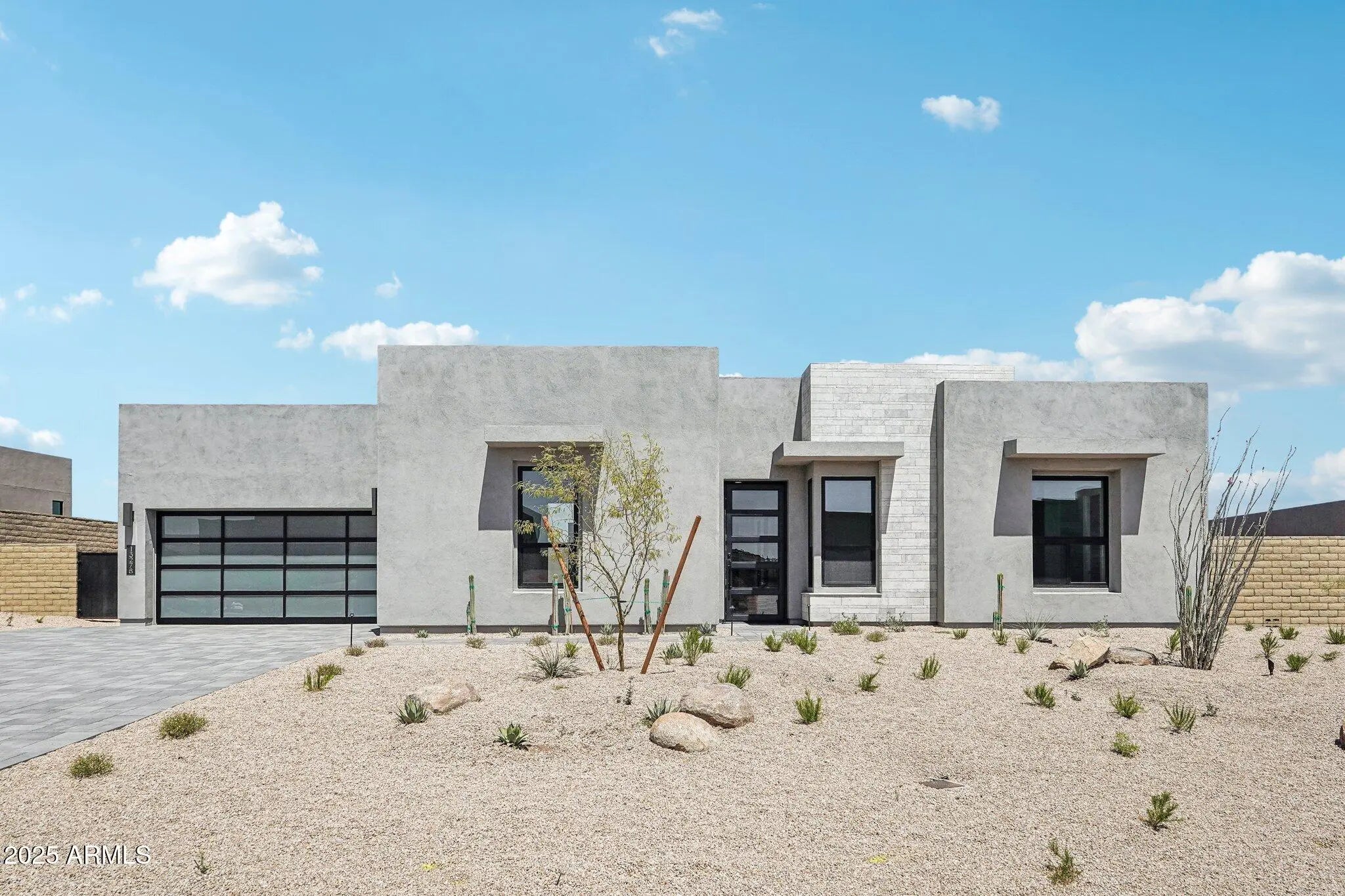 Photo of Listing #6821971