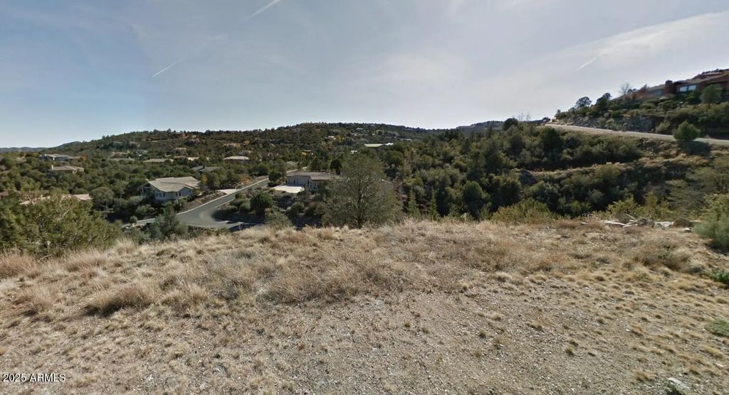 345 Silverhill Circle (unit 697), Prescott