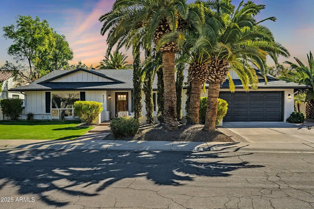 8237 E Lippizan Trail, Scottsdale