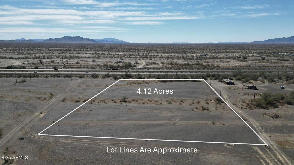 3205 E Mockingbird Street (unit -), Quartzsite