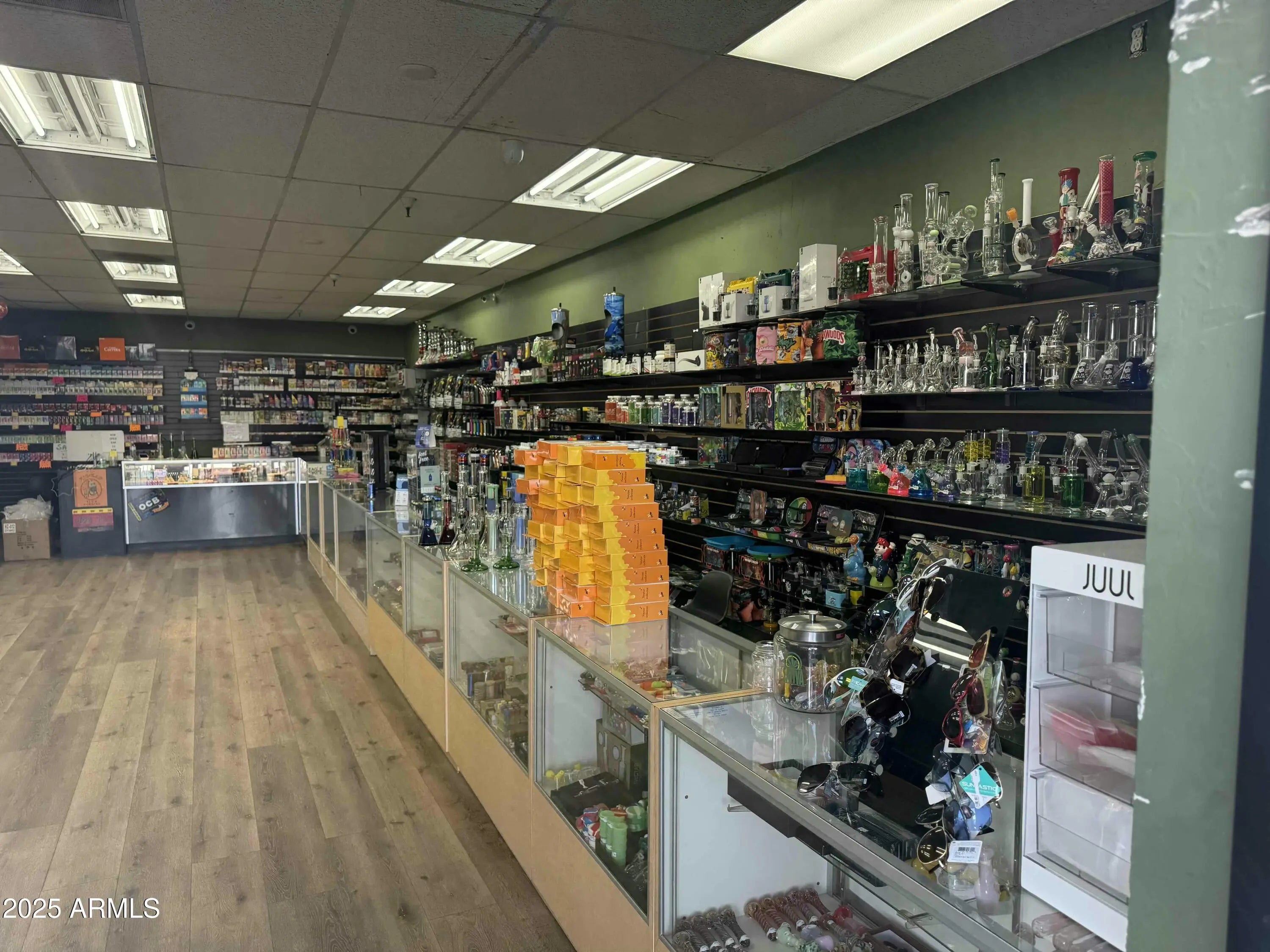 Photo of Listing #6825908