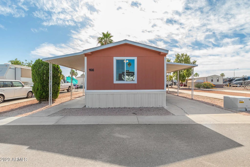 320 E Mckellips Road (unit 166), Mesa
