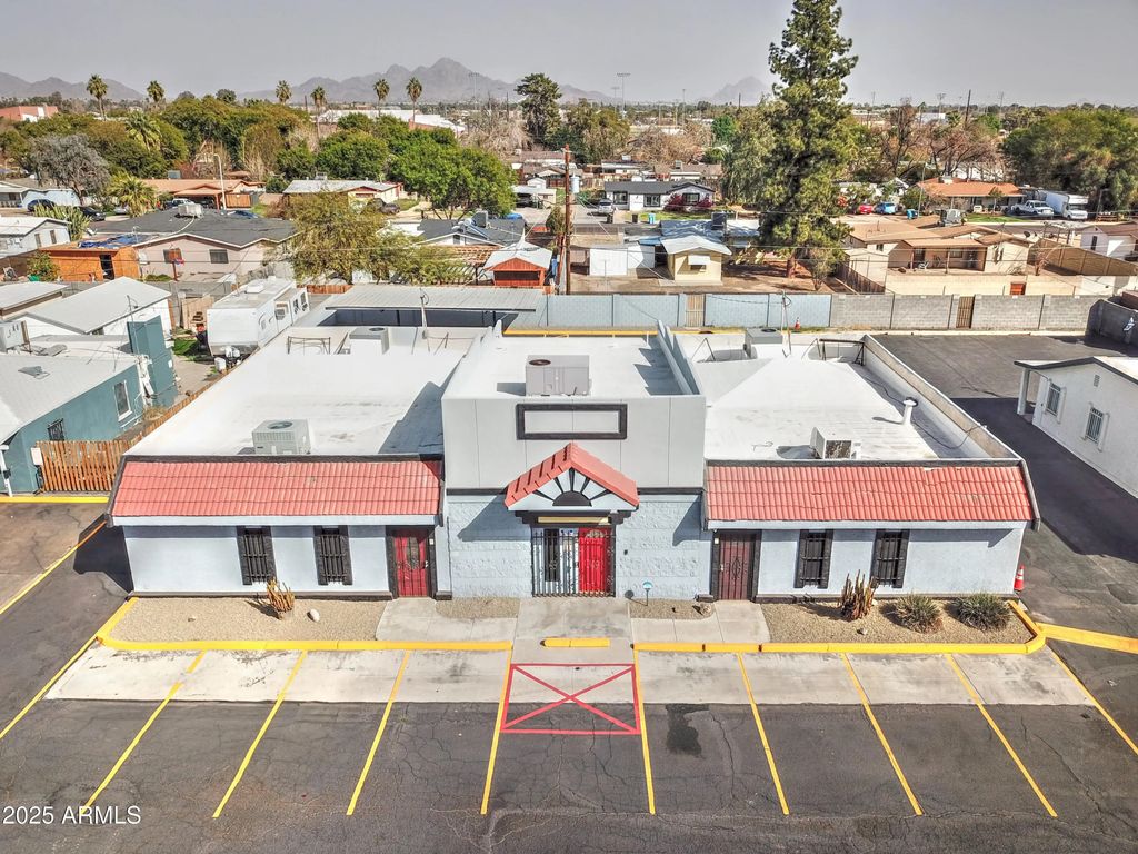 6721 N Black Cyn Highway, Phoenix