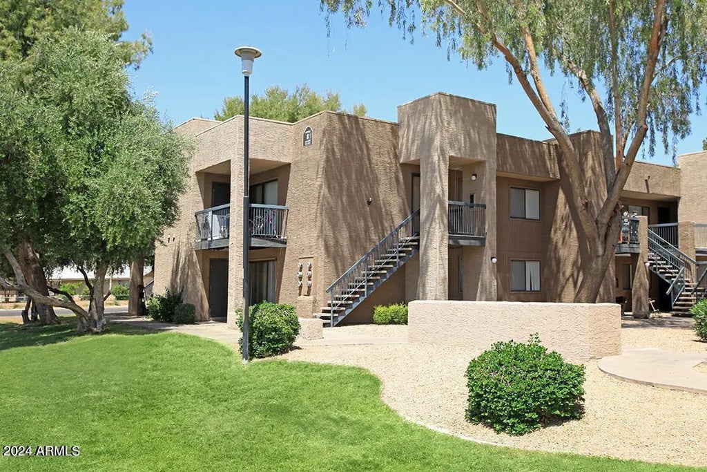 3810 N Maryvale Parkway (unit 1089), Phoenix