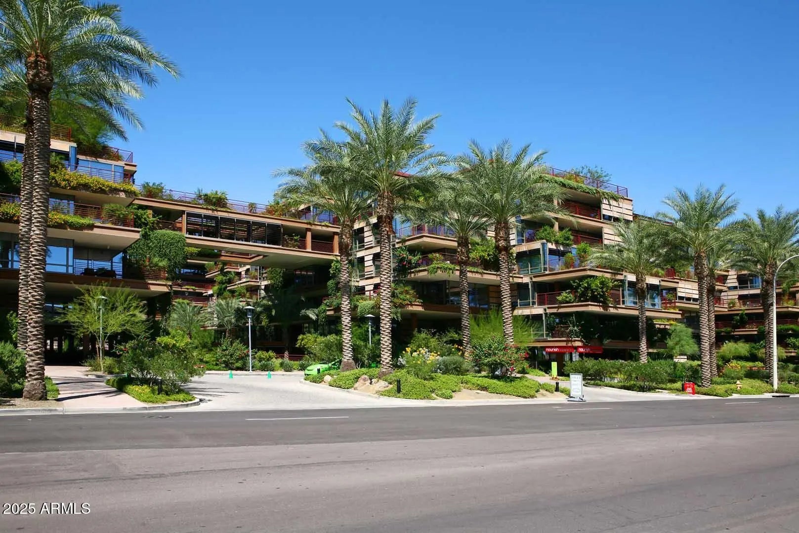 Photo of Listing #6829603